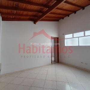 Apartamento de 4 alcobas en arriendo en La America, Medellín, 93 m² · foto 13 de 17