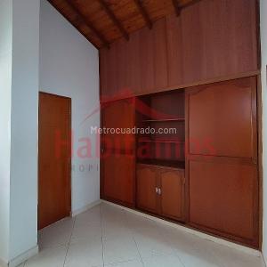 Apartamento de 4 alcobas en arriendo en La America, Medellín, 93 m² · foto 15 de 17