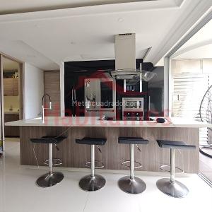 Apartamento de 3 alcobas en venta en Castropol, Medellín, 126 m² · foto 8 de 20