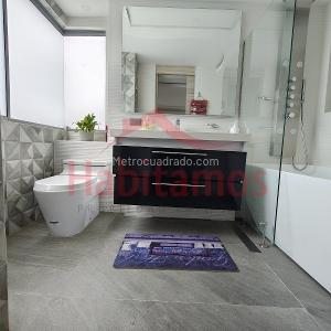 Apartamento de 3 alcobas en venta en Castropol, Medellín, 126 m² · foto 12 de 20