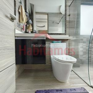 Apartamento de 3 alcobas en venta en Castropol, Medellín, 126 m² · foto 14 de 20