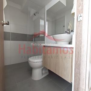 Apartamento de 2 alcobas en venta en Vereda San Jose, Sabaneta, 62 m² · foto 11 de 12