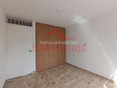 Apartamento de 3 alcobas en venta en Lopez De Mesa, Medellín, 75 m² · foto 9 de 12
