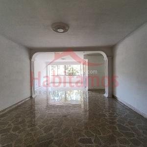 Apartamento de 3 alcobas en arriendo en Conquistadores, Medellín, 120 m² · foto 3 de 19