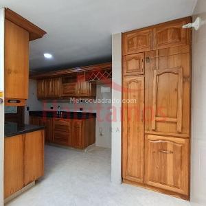 Apartamento de 3 alcobas en arriendo en Conquistadores, Medellín, 120 m² · foto 11 de 19