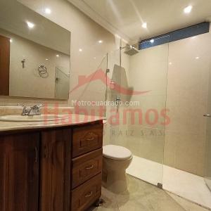 Apartamento de 3 alcobas en arriendo en Conquistadores, Medellín, 120 m² · foto 12 de 19