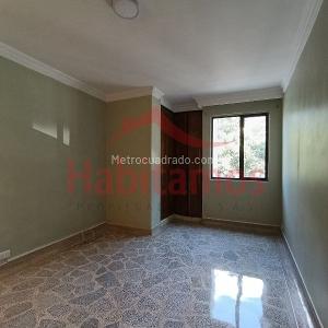 Apartamento de 3 alcobas en arriendo en Conquistadores, Medellín, 120 m² · foto 13 de 19