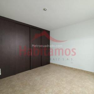Apartamento en venta en Laureles, Medellín · foto 8 de 20
