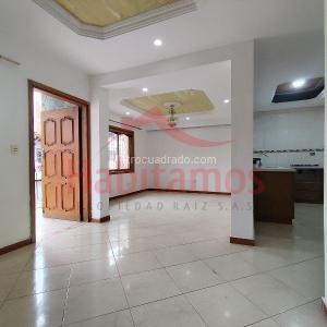 House for rent in Calasanz, Medellín