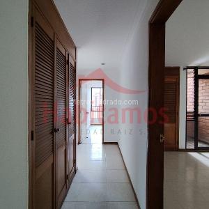 Apartamento de 3 alcobas en arriendo en Florida Nueva, Medellín, 120 m² · foto 9 de 20