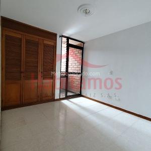 Apartamento de 3 alcobas en arriendo en Florida Nueva, Medellín, 120 m² · foto 11 de 20
