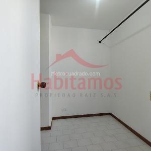 Apartamento de 3 alcobas en venta en El Poblado, Medellín, 95 m² · foto 6 de 20