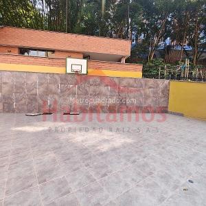 Apartamento de 3 alcobas en venta en El Poblado, Medellín, 95 m² · foto 20 de 20