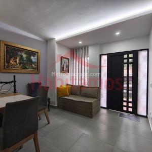 Apartamento de 2 alcobas en venta en El Trianon, Envigado, 70 m² · foto 2 de 13