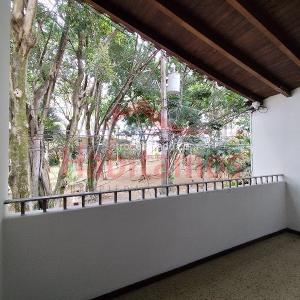 Casa de 2 alcobas en arriendo en El Velodromo, Medellín, 100 m² · foto 4 de 14