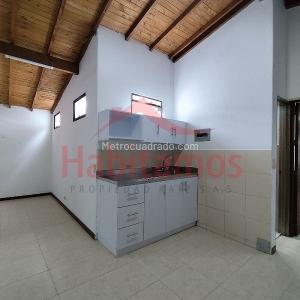 Casa de 2 alcobas en arriendo en El Velodromo, Medellín, 100 m² · foto 11 de 14