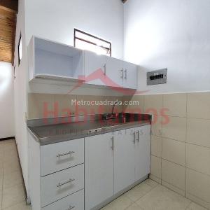 Casa de 2 alcobas en arriendo en El Velodromo, Medellín, 100 m² · foto 12 de 14