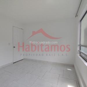 Apartamento de 3 alcobas en arriendo en Los Cerros El Vergel, Medellín, 102 m² · foto 7 de 10