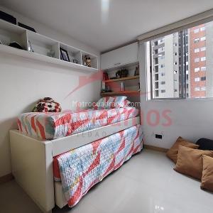 Apartamento de 3 alcobas en venta en Vereda San Jose, Sabaneta, 98 m² · foto 14 de 20