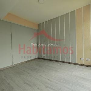 Apartamento de 3 alcobas en venta en El Poblado, Medellín, 76 m² · foto 5 de 15