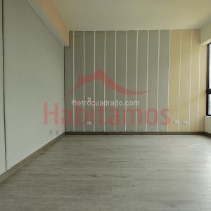 Apartamento de 3 alcobas en venta en El Poblado, Medellín, 76 m² · foto 6 de 15