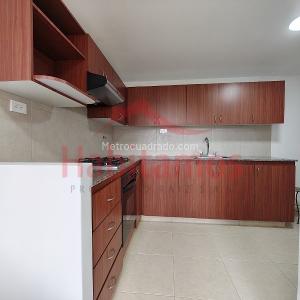 Apartamento de 3 alcobas en venta en El Poblado, Medellín, 144 m² · foto 6 de 20