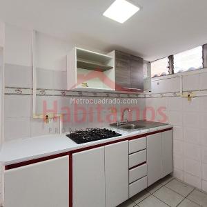 Apartamento de 3 alcobas en arriendo en La America, Medellín, 64 m² · foto 13 de 14