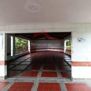 Apartamento de 2 alcobas en arriendo en Calasanz, Medellín, 65 m² · foto 19 de 20