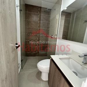 Apartamento de 3 alcobas en arriendo en El Poblado, Medellín, 124 m² · foto 15 de 20