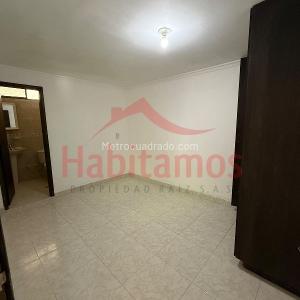 Apartamento en venta en Buenos Aires, Medellín · foto 6 de 16