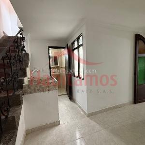 Apartamento en venta en Buenos Aires, Medellín · foto 12 de 16
