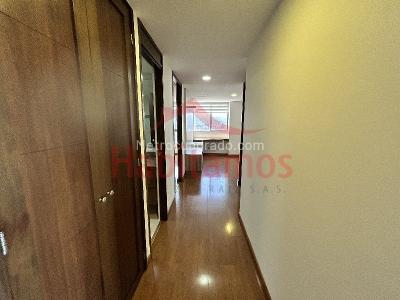Apartamento de 3 alcobas en arriendo en El Diamante No. 2, Medellín, 125 m² · foto 8 de 15