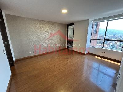 Apartamento de 3 alcobas en arriendo en El Diamante No. 2, Medellín, 125 m² · foto 13 de 15