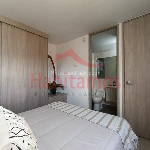 Apartamento de 2 alcobas en venta en Serramonte, Bello, 50 m² · foto 11 de 12