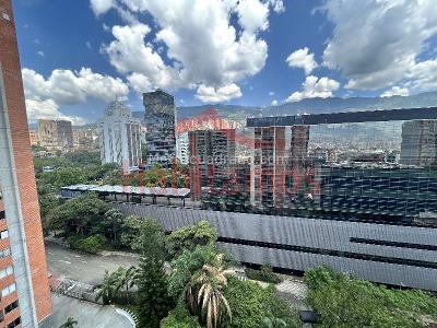Apartamento de 2 alcobas en arriendo en El Poblado, Medellín, 90 m² · foto 4 de 11