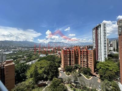 Apartamento de 3 alcobas en arriendo en El Poblado, Medellín, 105 m² · foto 7 de 16