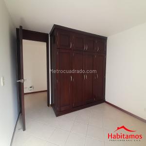 Apartamento de 3 alcobas en venta en Villas Del Carmen, Sabaneta, 65 m² · foto 3 de 11
