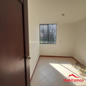 Apartamento de 3 alcobas en venta en Villas Del Carmen, Sabaneta, 65 m² · foto 7 de 11