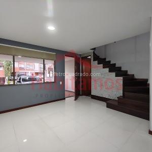 Casa de 3 alcobas en venta en El Chocho, Envigado, 166 m² · foto 2 de 20