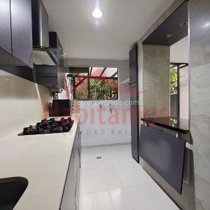 Casa de 3 alcobas en venta en El Chocho, Envigado, 166 m² · foto 4 de 20