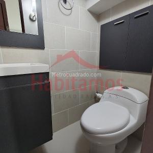 Casa de 3 alcobas en venta en El Chocho, Envigado, 166 m² · foto 6 de 20