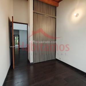 Casa de 3 alcobas en venta en El Chocho, Envigado, 166 m² · foto 17 de 20