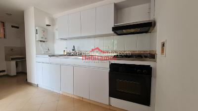 Apartamento en venta en El Poblado, Medellín · foto 7 de 20
