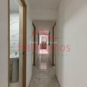 Casa de 3 alcobas en arriendo en La America, Medellín, 65 m² · foto 5 de 17