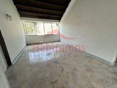 Apartamento de 4 alcobas en arriendo en El Poblado, Medellín, 120 m² · foto 4 de 14