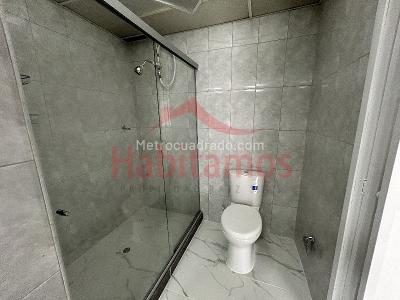 Apartamento de 4 alcobas en arriendo en El Poblado, Medellín, 120 m² · foto 14 de 14