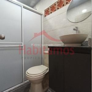 Apartamento de 4 alcobas en arriendo en La América, Medellín, 100 m² · foto 9 de 15