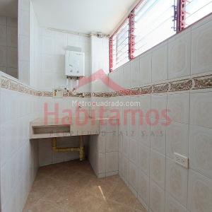 Apartamento en arriendo en Laureles, Medellín · foto 5 de 19