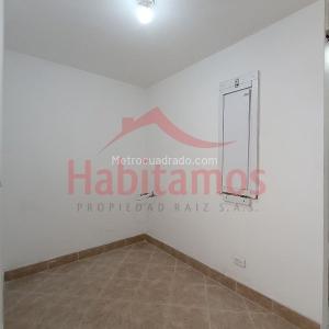 Apartamento en arriendo en Laureles, Medellín · foto 6 de 19