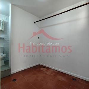 Apartamento de 2 alcobas en arriendo en Laureles, Medellín, 110 m² · foto 12 de 15